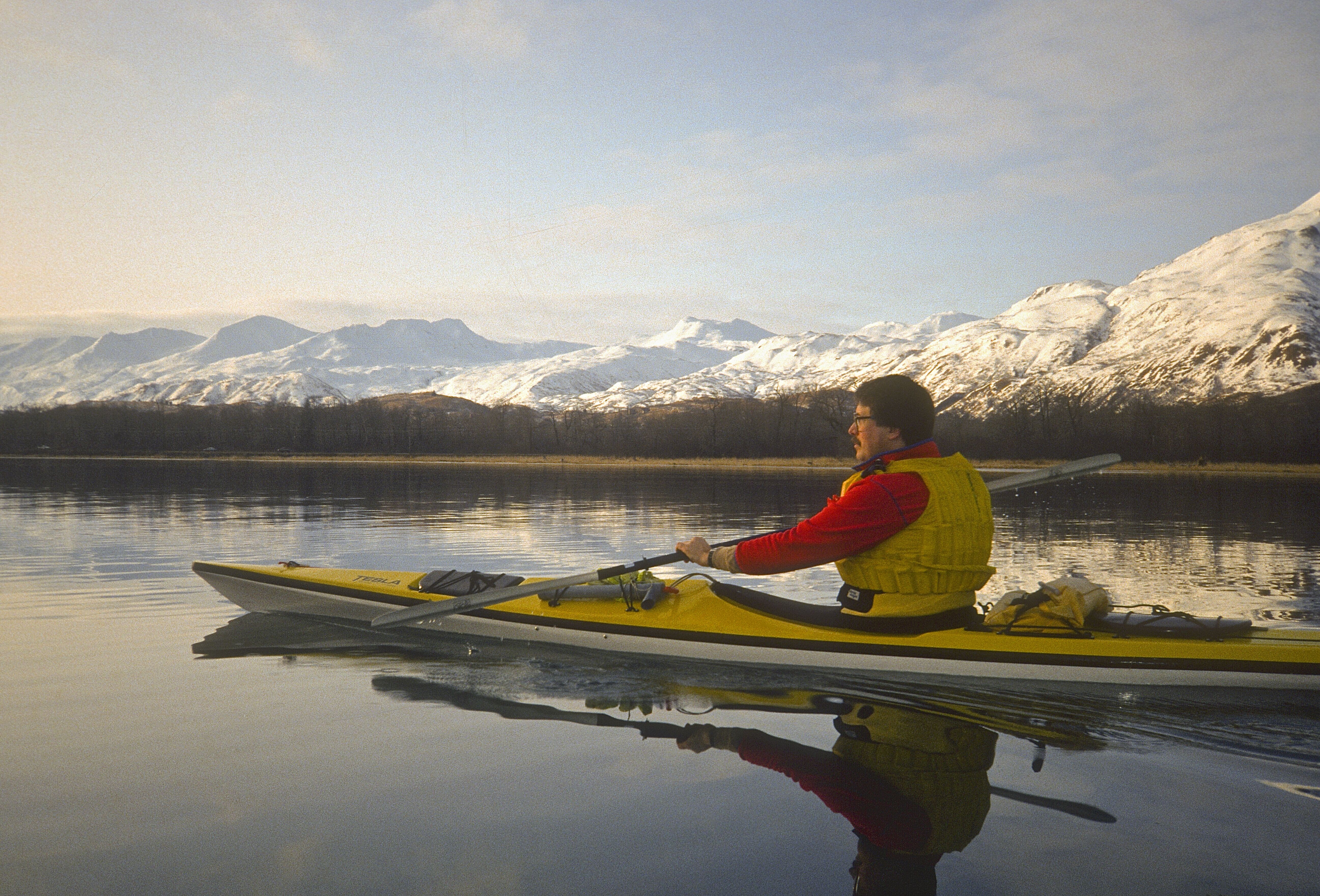 KAYAKING-TOM KAYAKING-1